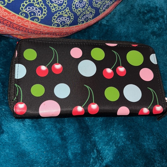 Multi-colored Kate Spade Wallet - Picture 3 of 11